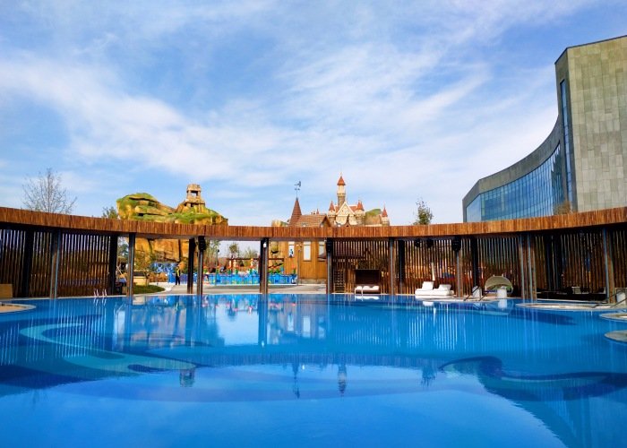 glass bottom pool